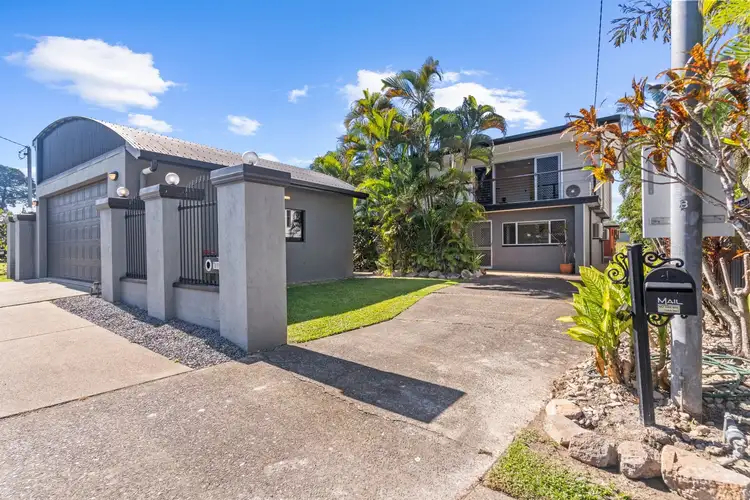 10 York Street, Whitfield QLD 4870