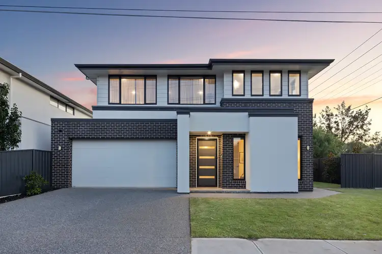 16 Cairns Avenue