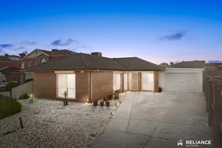 38 Lincolne Crescent, Roxburgh Park VIC 3064