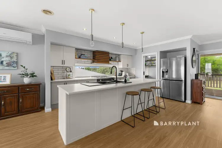 2 Southern Close, Drouin VIC 3818