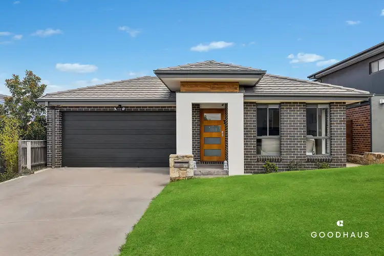 13 Alan Watt Crescent, Casey ACT 2913