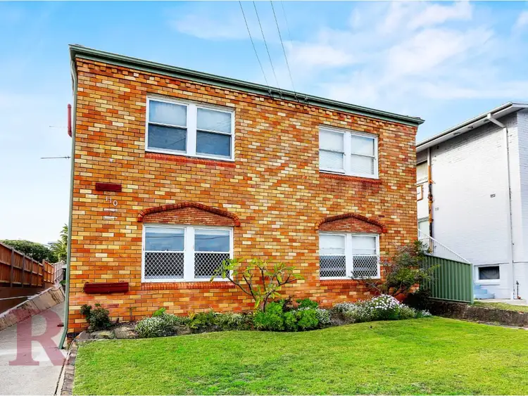 3/110 Elouera Road