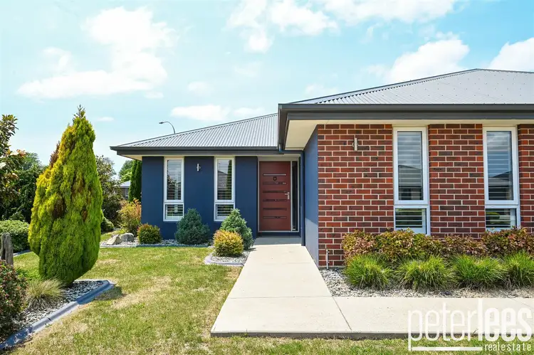 10A Country Field Court