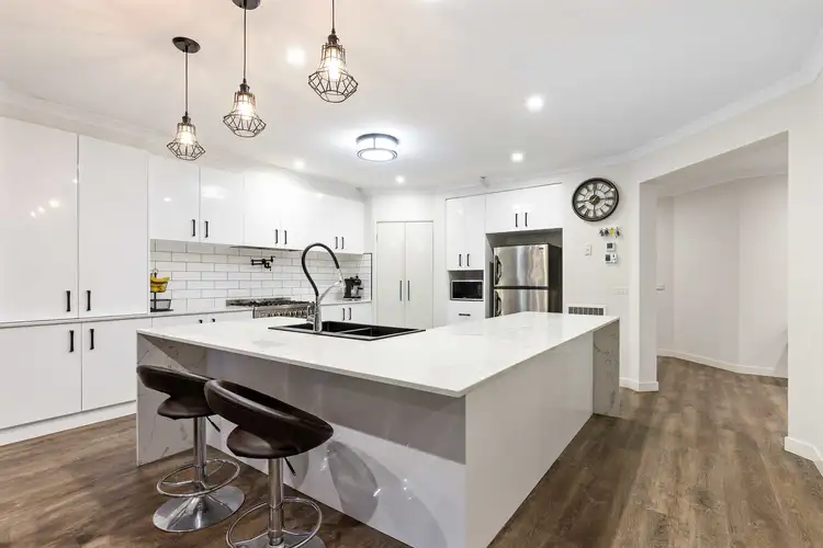 Fourth view of Homely house listing, 21 Grandview Crescent, Hillside VIC 3037