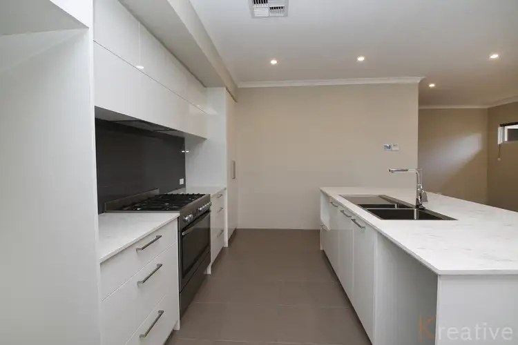 Sixth view of Homely house listing, 7 Macadamia Loop, Piara Waters WA 6112