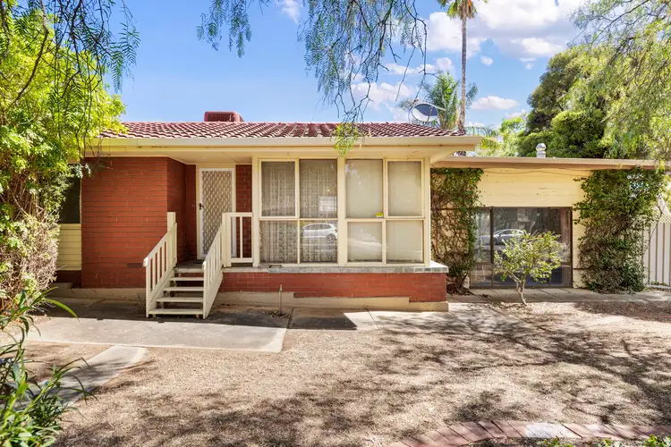 1 Phelps Street, Elizabeth East SA 5112