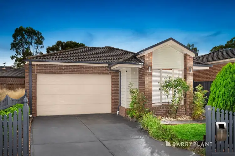 10 Arum Walk, Mernda VIC 3754