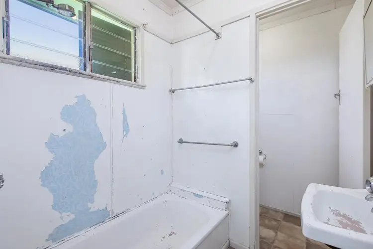 Sixth view of Homely semi-detached listing, 249 Elphinstone Street, Koongal QLD 4701