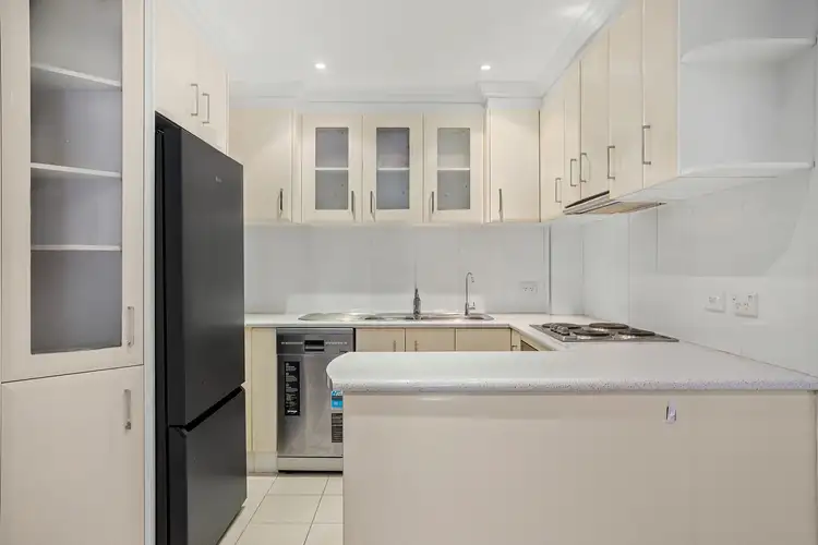 Fifth view of Homely apartment listing, 2/16 Coolgardie Street, East Corrimal NSW 2518