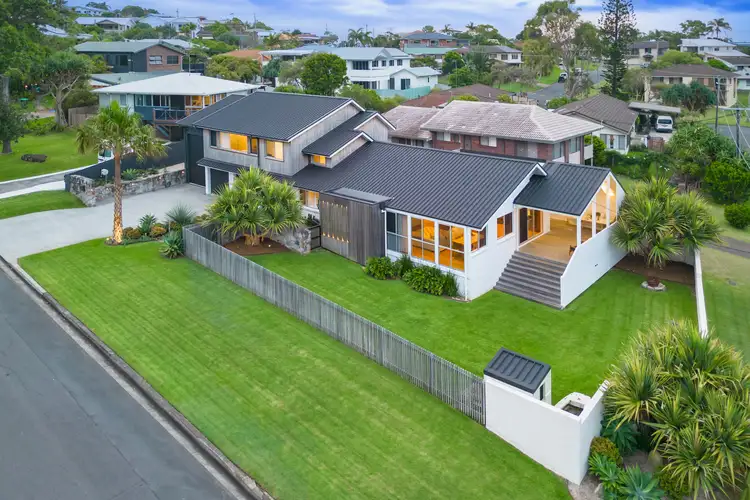 21 Dawes Avenue