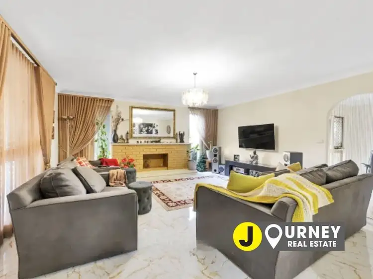 Second view of Homely house listing, 18 Keys Court, Narre Warren VIC 3805
