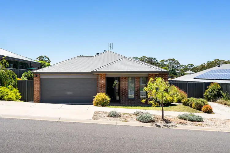16 Lushington Rise, Mckenzie Hill VIC 3451