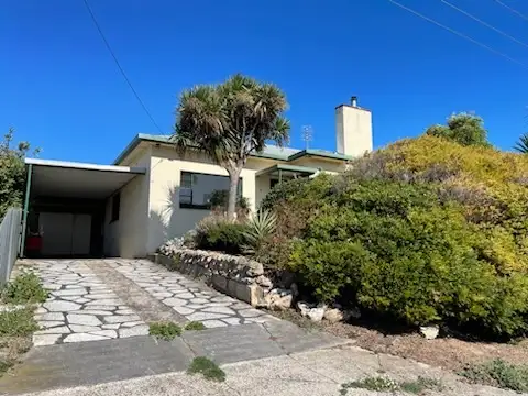 21 Attiwill Street, Beachport SA 5280