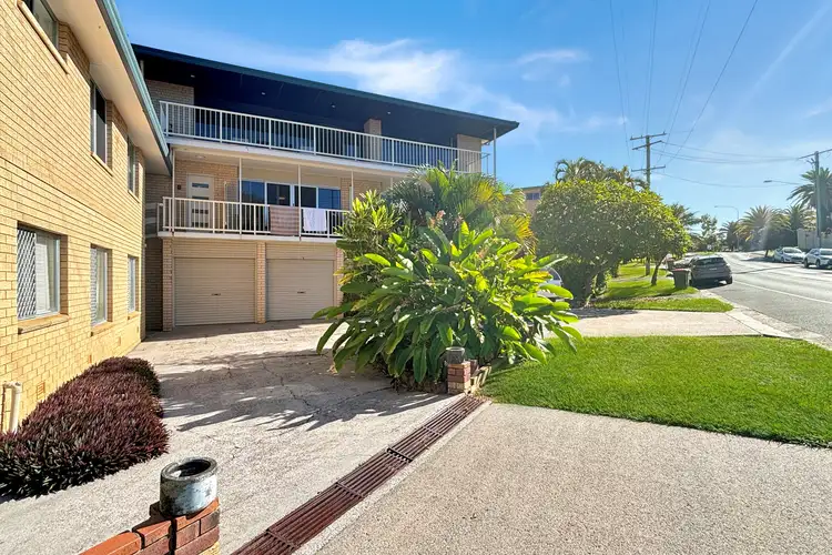 Main view of Homely apartment listing, 8/27 Lindsay Street, Alexandra Headland QLD 4572
