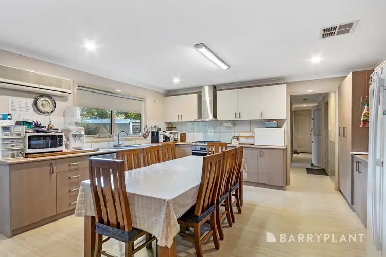 Fourth view of Homely house listing, 2 Elm Court, Scoresby VIC 3179