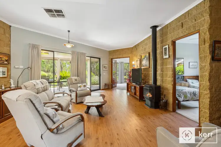Fifth view of Homely house listing, 3 Stephanie Court, Cobram VIC 3644
