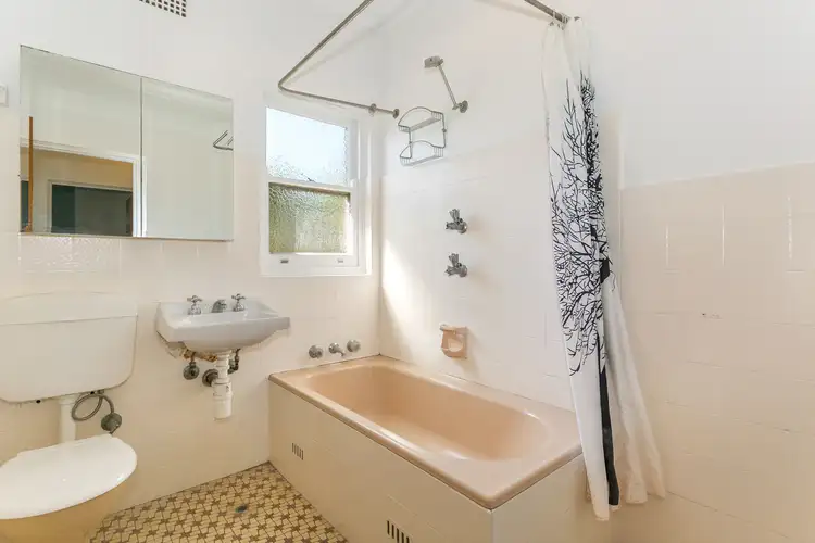 Fourth view of Homely unit listing, 9/16-18 Koorala Street, Manly Vale NSW 2093