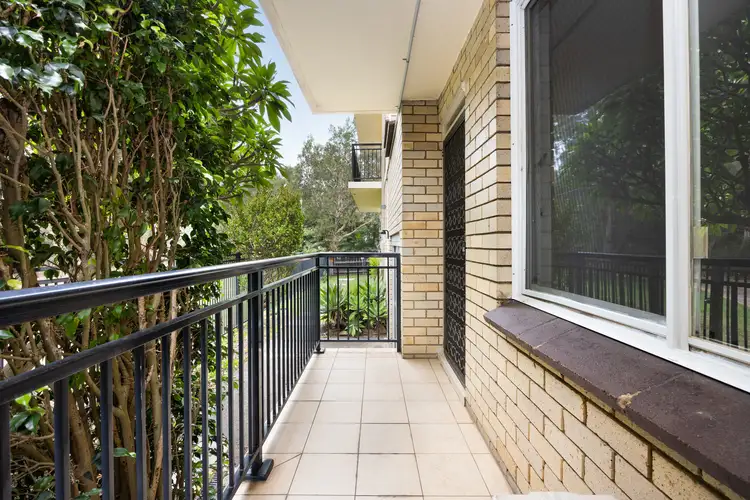 Main view of Homely unit listing, 2/946 Pittwater Road, Dee Why NSW 2099