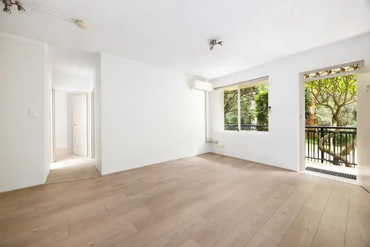 Second view of Homely unit listing, 2/946 Pittwater Road, Dee Why NSW 2099