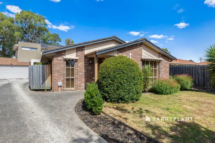18 Blue Gum Court, Narre Warren VIC 3805