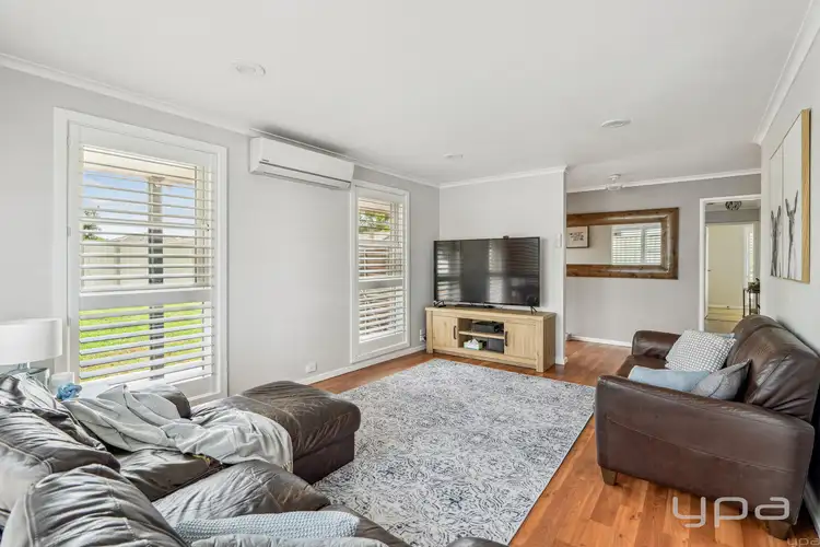Fifth view of Homely house listing, 4 Membrey Close, Werribee VIC 3030