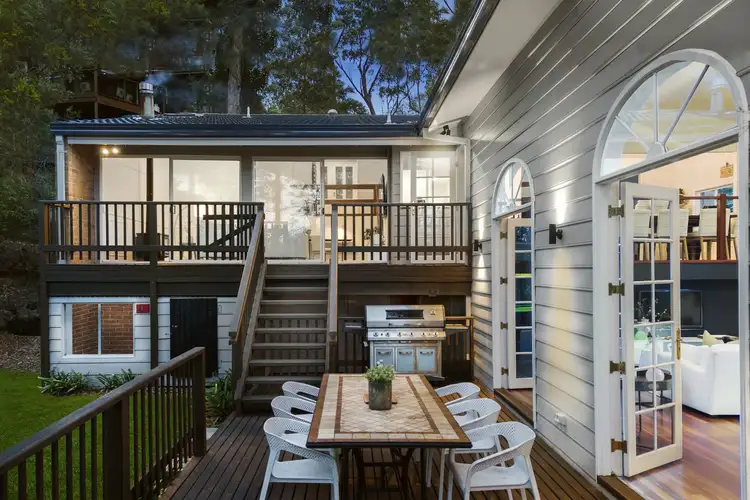 11 Currawong Road