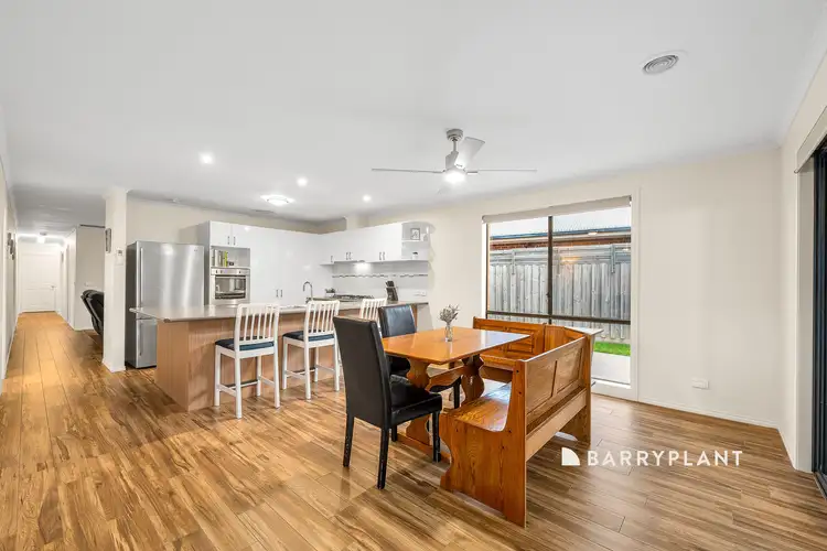 Fourth view of Homely house listing, 5 Pipit Close, Pakenham VIC 3810
