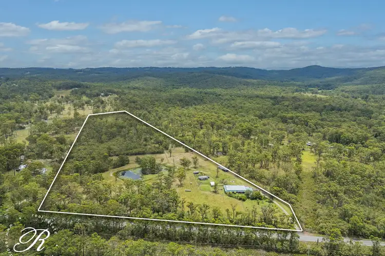 1157 The Bucketts Way, Limeburners Creek NSW 2324