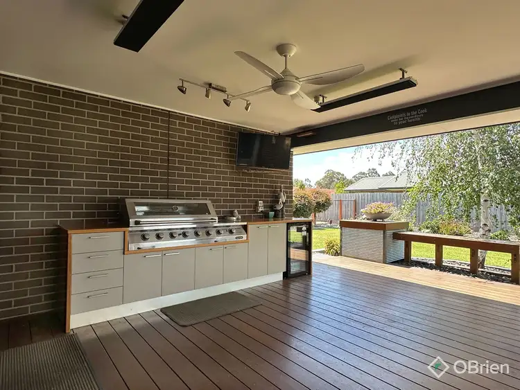 Sixth view of Homely house listing, 15 Howitt Avenue, Eastwood VIC 3875