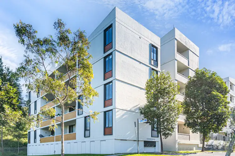204/72 River Road