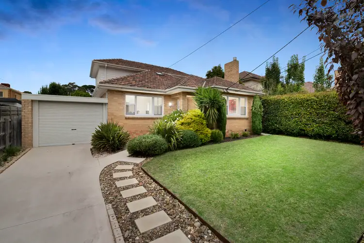 18 Churchill Avenue, Cheltenham VIC 3192