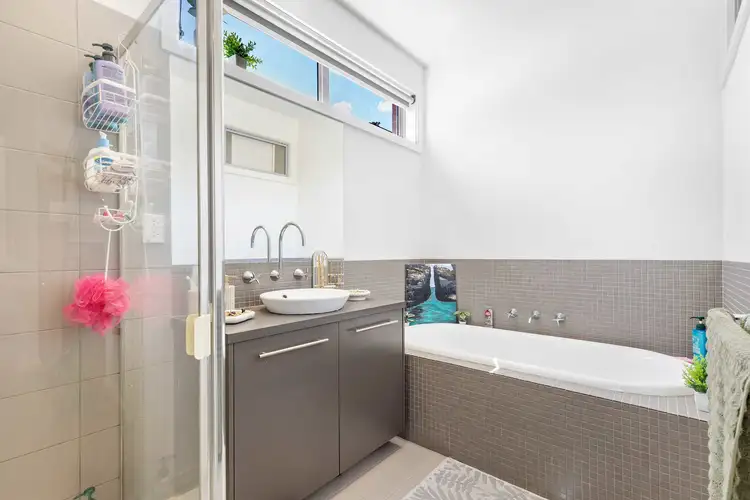 Sixth view of Homely house listing, 21 Gisborne Way, Caroline Springs VIC 3023