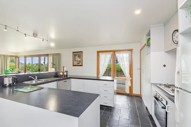 Fourth view of Homely house listing, 8 Harris Place, Portland VIC 3305