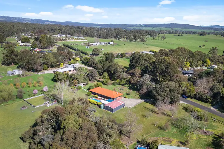 35 Considine Drive, Yinnar South VIC 3869