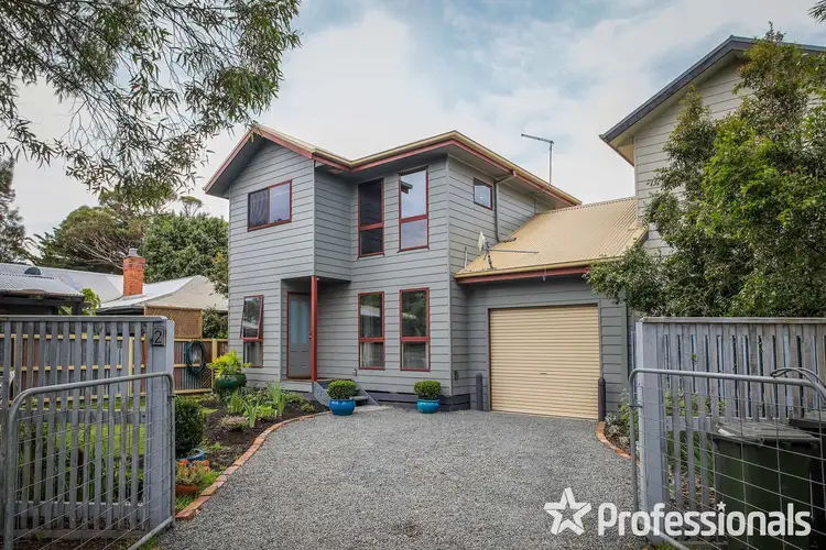 2/12 Bay Street, Port Albert VIC 3971