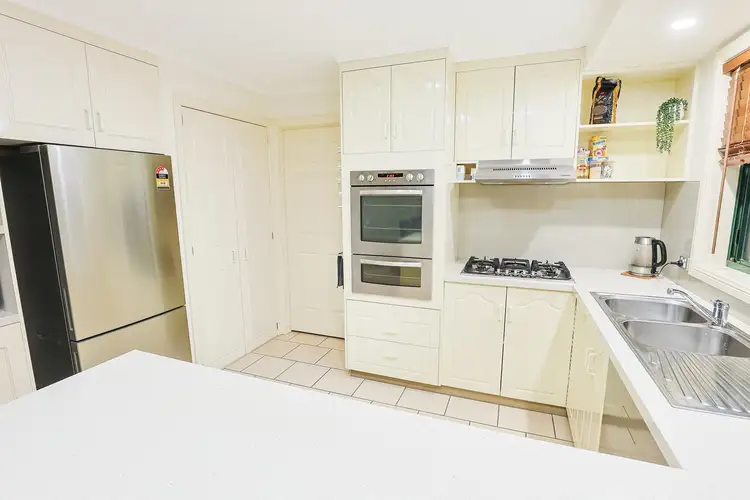 Sixth view of Homely house listing, 5 Colonel Court, Mildura VIC 3500