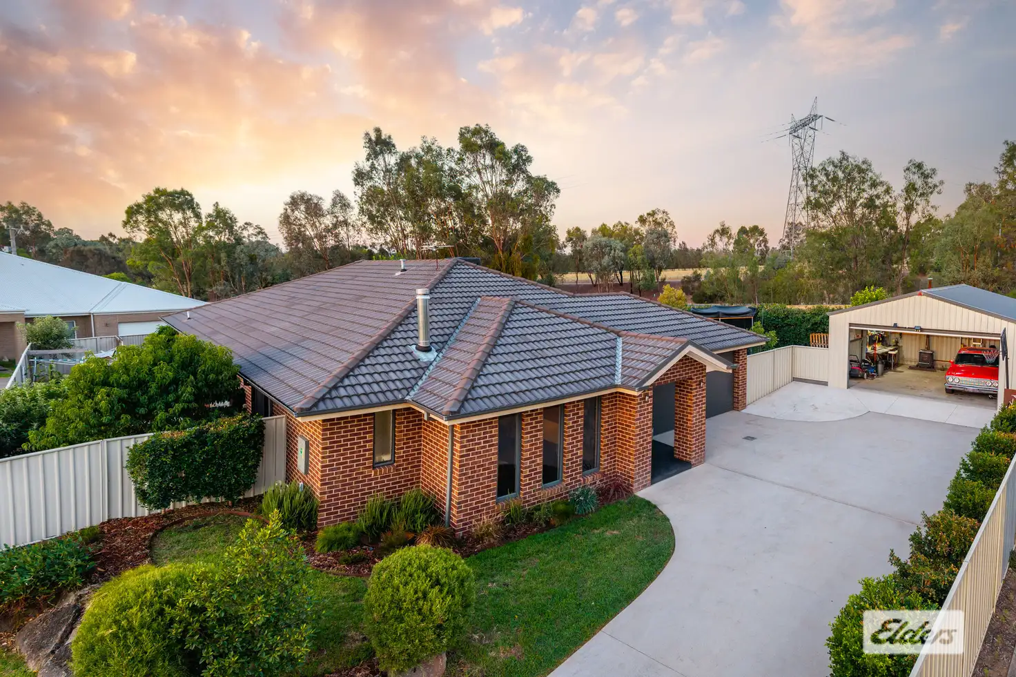 Main view of Homely house listing, 10 Lauren Place, Wodonga VIC 3690