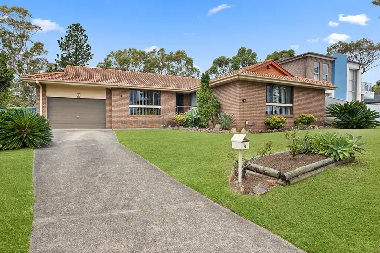 4 Paringa Place, Bangor NSW 2234