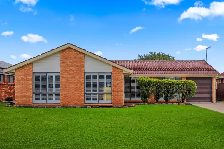 18 Ontario Avenue, St Clair NSW 2759