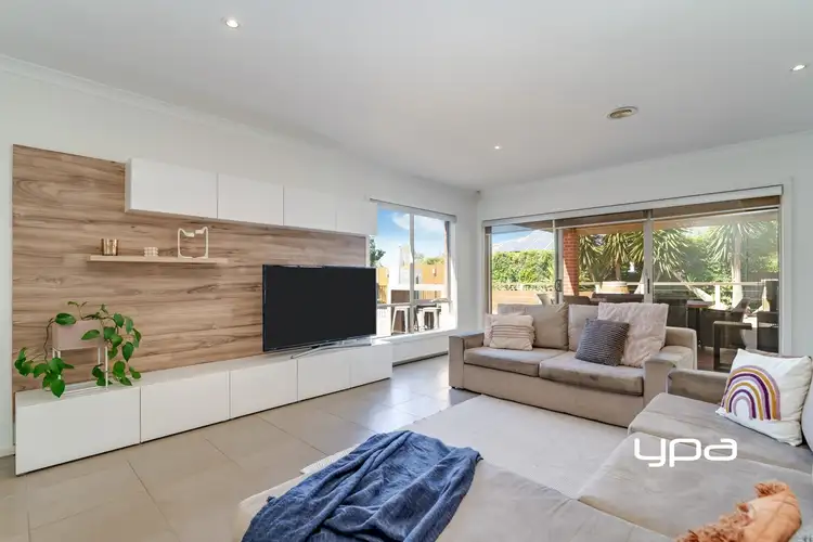 Fifth view of Homely house listing, 3 Roseberry Avenue, Sunbury VIC 3429