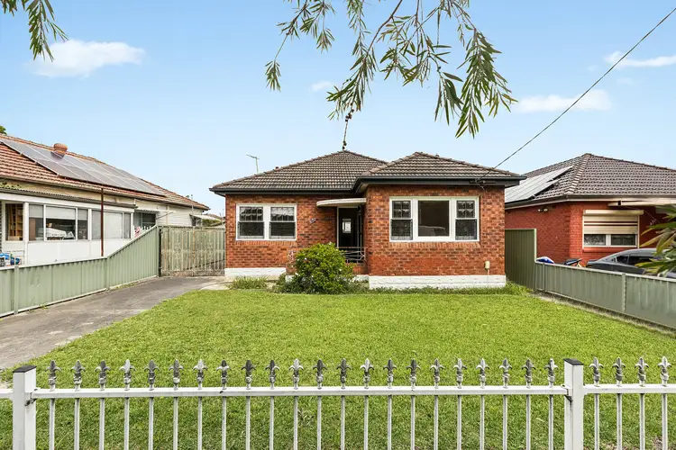 930 Punchbowl Road, Punchbowl NSW 2196