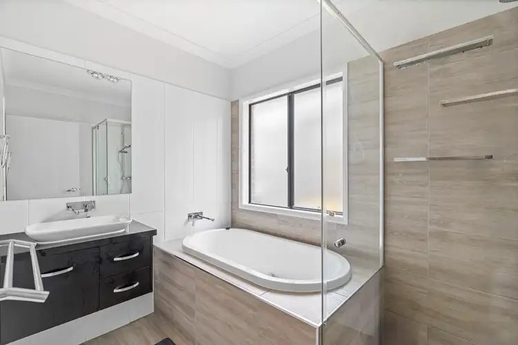 Sixth view of Homely house listing, 20 Eleanor Close, Hamlyn Terrace NSW 2259