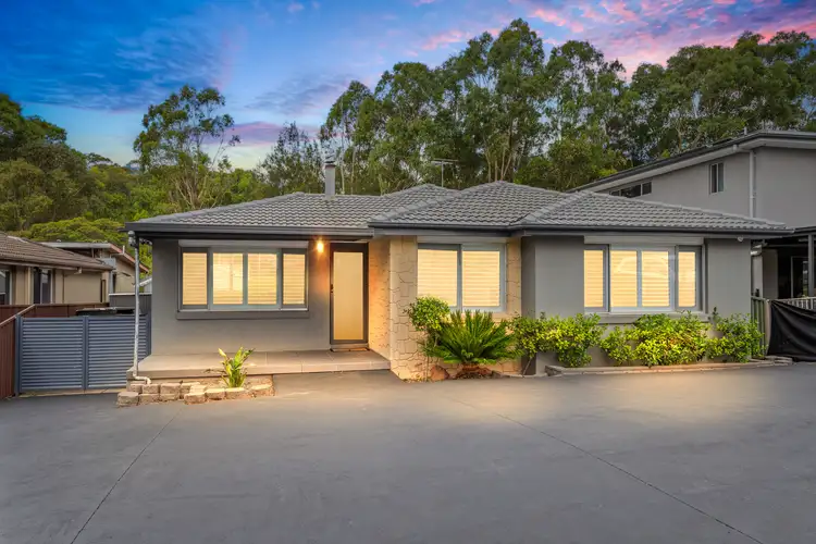 9 Desley Crescent, Prospect NSW 2148