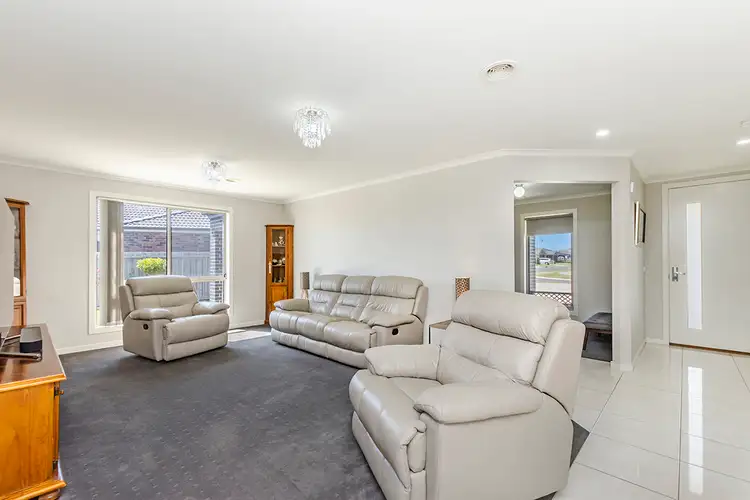 Fifth view of Homely house listing, 11 Madeira Close, Portland VIC 3305