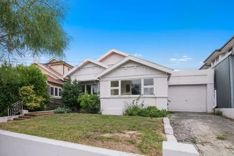 27 Aboud Avenue