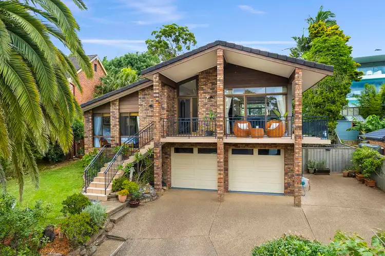 22 Sylvan Ridge Drive, Illawong NSW 2234
