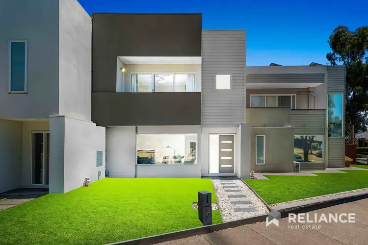 4 Whitetop Drive