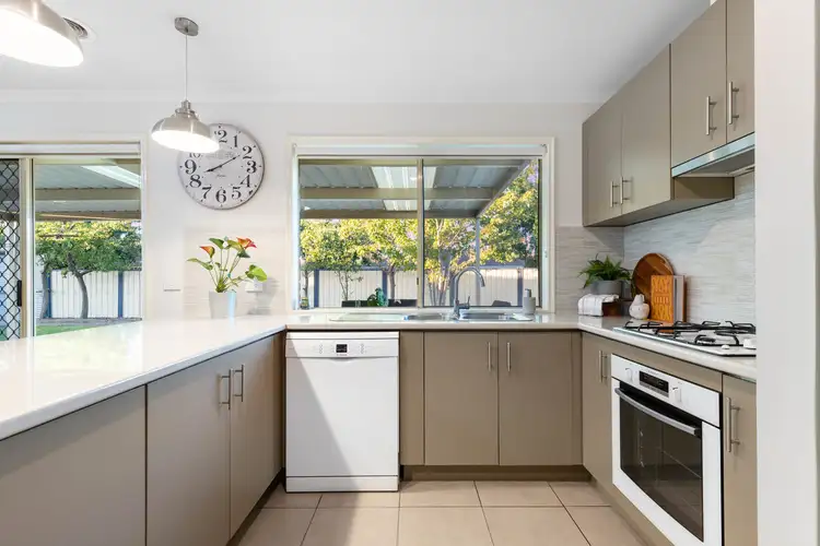 Sixth view of Homely house listing, 32 Border Boulevard, Sunbury VIC 3429