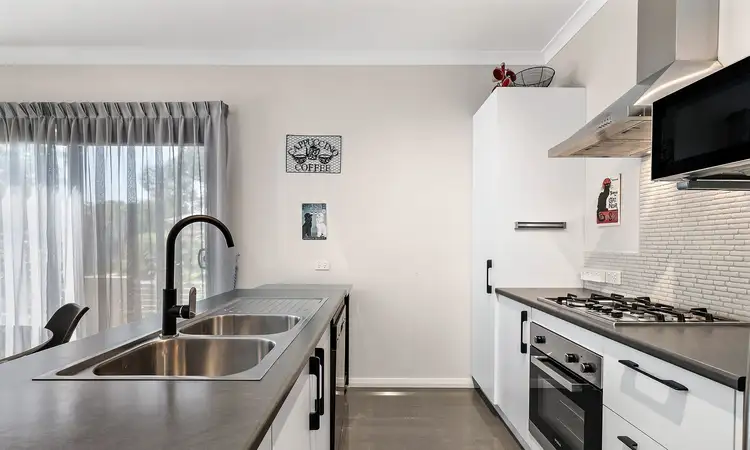 Fifth view of Homely house listing, 46 Whimbrel Crescent, Coodanup WA 6210