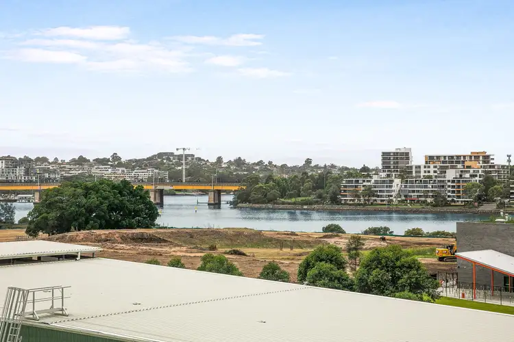 554/1D Burroway Road, Wentworth Point NSW 2127
